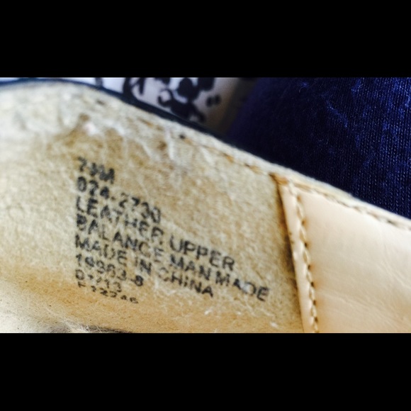 Monet Round Toe Black Flats with Gold Detailing - Picture 7 of 7